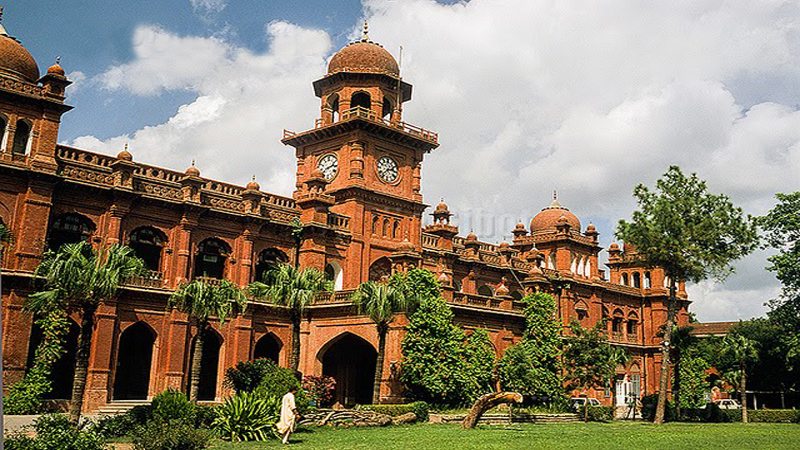 سرکاری یونیورسٹیوں نے کتنے سائنٹسٹ،ٹیکنالوجسٹ اور ماہرین پیدا کیے؟ اہم سوالات اُٹھ کھڑے ہوئے