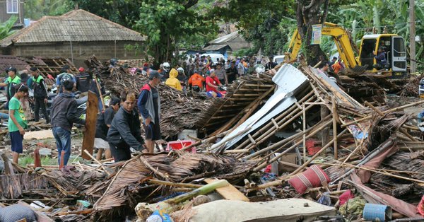 انڈونیشیا: پھرسونامی آگیا، 222 ہلاک، 800 سے زائد زخمی