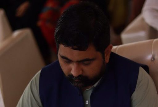 رکن صوبائی اسمبلی کا رات تین بجےہسپتال میں چھاپہ، ویڈیو وائرل ہوگئی