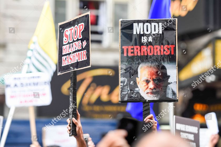 کشمیریوں کا بھارتی وزیراعظم نریندرمودی کے خلاف احتجاج