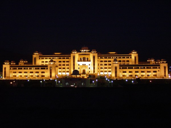 وزیراعظم ہائوس، اسلام آباد ،پاکستان رات کا منظر