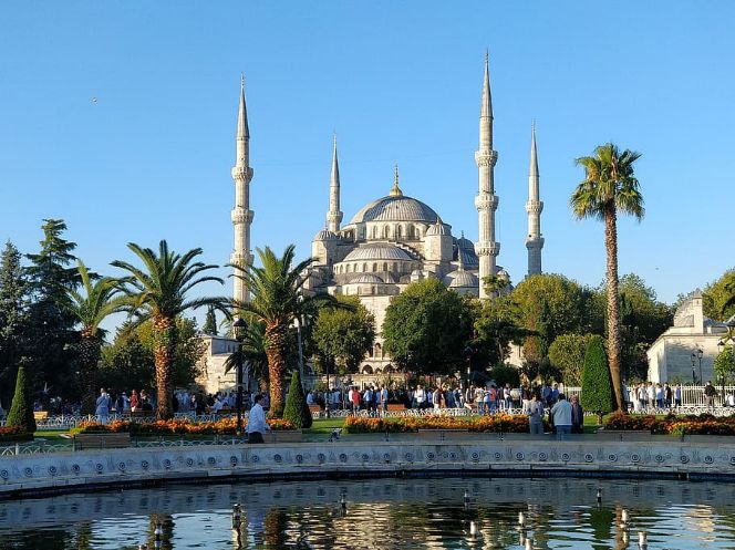نیلی مسجد، استنبول، ترکی