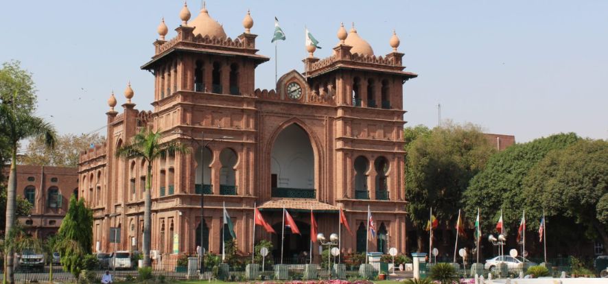 بلدیاتی ادارے ، جمہوریت اور ترقی