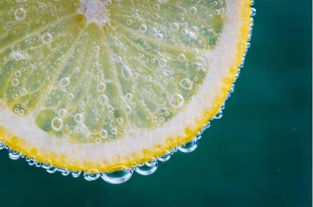 لیموں پانی کیسے گردوں کو پتھری سے محفوظ رکھتا ہے؟