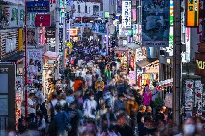 دنیا کی آبادی آٹھ ارب سے بڑھ گئی