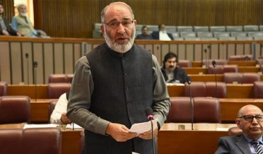 سینیٹر مشتاق احمد خان ، رہنما جماعت اسلامی پاکستان