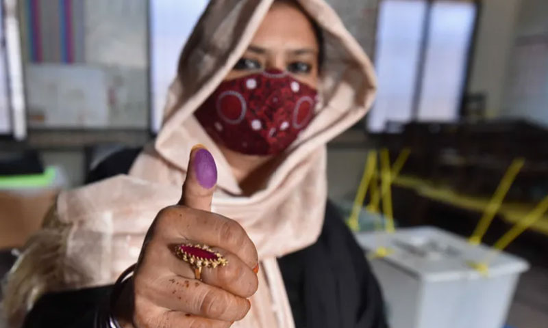 الیکشن 2024: نصف سے زیادہ پاکستانیوں نے ووٹ کاسٹ نہیں کیا