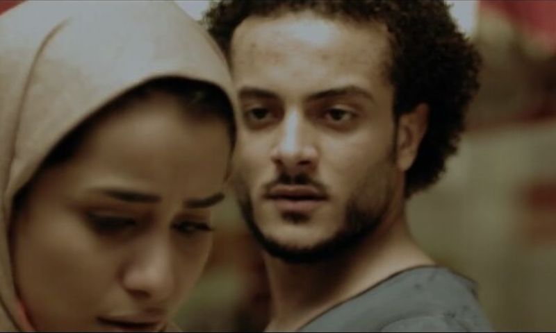 جناب وزیراعظم! کیا فیملیز تہواروں پر اپنے آپ کو گھروں میں قید کرلیا کریں؟