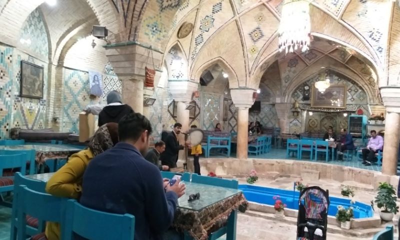 خاکِ فارس کا مسافر(18)