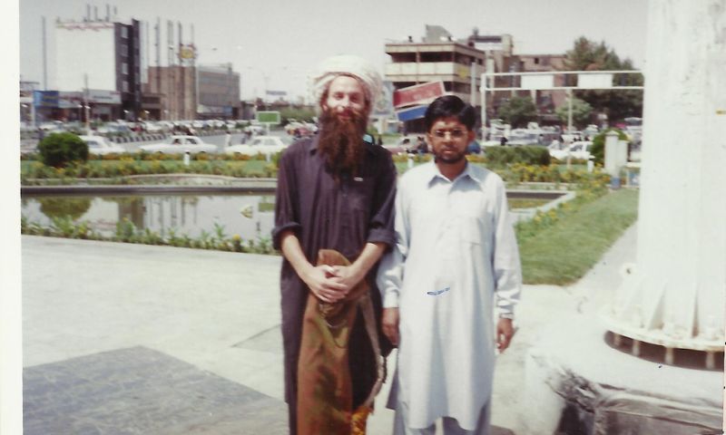 خاکِ فارس کا مسافر(20)