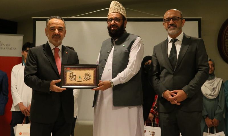 ’اُن کے نقشِ قدم پر‘ : قومی مضمون نویسی مقابلے کی تقریبِ تقسیمِ انعامات