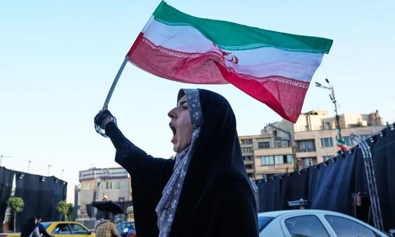 امریکا ایران عبوری سمجھوتا: فریقین کو کیا کچھ ملے گا؟