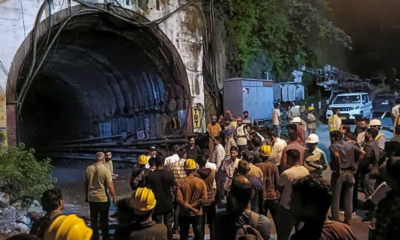 اتراکھنڈ میں زیرِ تعمیر سرنگ میں 7 افراد ہلاک،  حادثہ کیوں اور کیسے ہوا؟